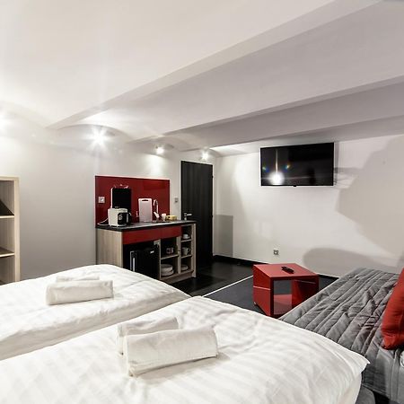 Silesia Residence オストラヴァ エクステリア 写真 A typical studio apartment